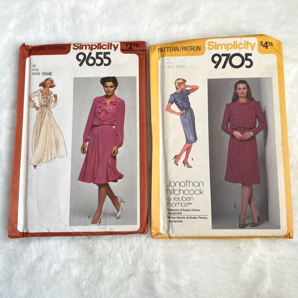 2 Simplicity Sewing Patterns - Picture 1 of 5